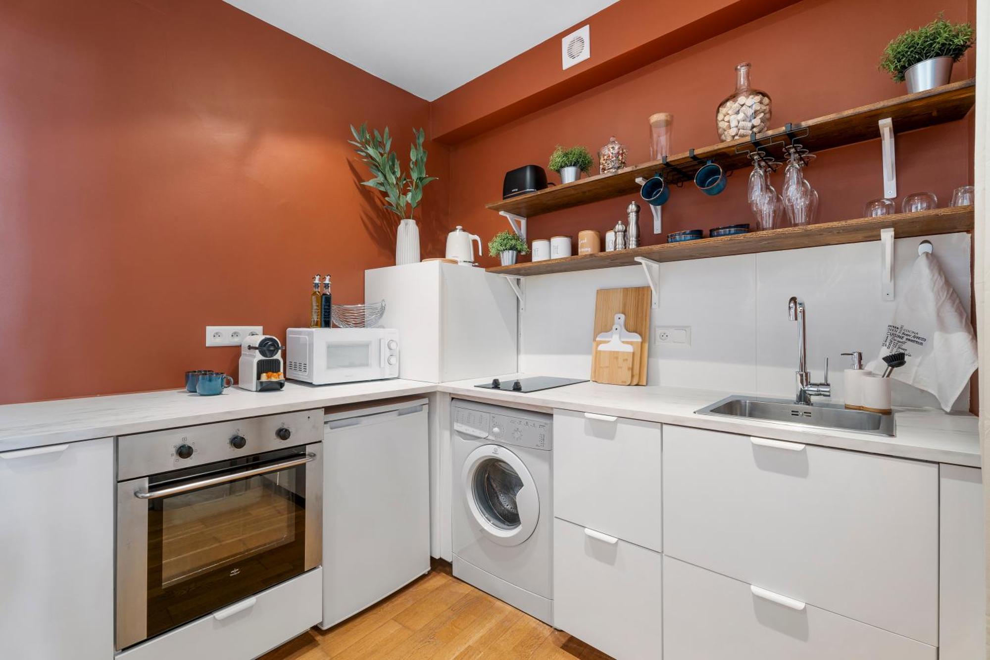 Appartement Renting - 9b Massena - Chic Escape In The Heart Of Comfort & Charm ! Nice